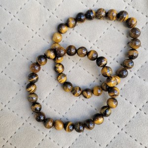 Pulsera de Ojo de Tigre Amarillo de Primera Calidad, Hecha a Mano con Cuentas de Piedra Natural de 8 mm, de un Solo Círculo, Tendencia de Moda, Regalo de Año Nuevo - Product Image 4