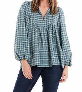 Blusa Casual para Mujer Cheqed, Diseño a Cuadros con Pliegues en el Pecho, Escote Abierto con Lazos, Corte Holgado y Relajado, Tallas Grandes, 100% Algodón - Product Image 1