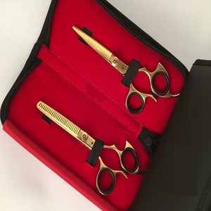Ciseaux de coiffure professionnels japonais en acier inoxydable pour la coupe à domicile, kit de ciseaux à effiler pour barbier/salon, argenté avec peigne et étui - Product Image 3