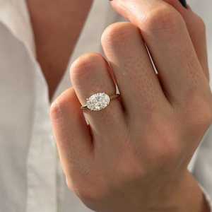 Anillo Solitario de Diamante Cultivado en Laboratorio de 2 Quilates, Corte Ovalado, E VVS2, Oro Amarillo de 14k, Anillo de Compromiso con Certificación IGI - Product Image 1