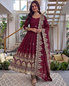 Latest Women <b>Wedding</b> Wear Latest Designer Collections for Women Wear <b>Clothes</b> Traditional Wear <b>Pakistani</b> Salwar Kameez Suit - Product Image 1