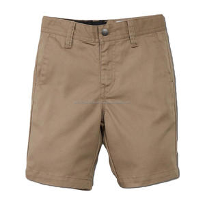 กางเกงขาสั้นชิโนสำหรับผู้ชาย,กางเกงใส่ออกกำลังกายเบอร์มิวด้ากางเกงลำลองเอวขนาดกลางสำหรับผู้ชายจากบังกลาเทศดีไซน์และโลโก้แบบกำหนดเอง - Product Image 4