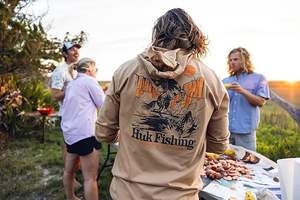 T-shirt à capuche pour homme, léger et performant, idéal pour la pêche, avec protection solaire - Product Image 6