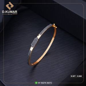 Bracelet tendance pour femme D.Kumar en or jaune 18 carats avec diamant taille brillant, design confortable, certifié BIS Hallmark - Product Image 1