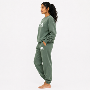 Conjunto Deportivo para Mujer, Sudadera Oversize con Estampado Verde y Logotipo Personalizado en la Parte Delantera |   Conjunto Deportivo Informal de 2 Piezas |   Ropa Deportiva para Gimnasio - Product Image 4