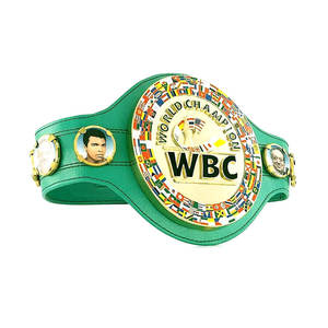 Ceinture de championnat de boxe IBF personnalisée avec plaques métalliques, ceinture de championnat WBO moulée sous pression pour poids lourds, ceinture de championnat MMA et de kick-boxing - Product Image 4