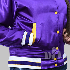 แจ็กเก็ตเบสบอลผ้าซาตินปักลายตัดปะชื่อทีมและหมายเลขเริ่มต้นออกแบบได้ตามต้องการ - Product Image 5