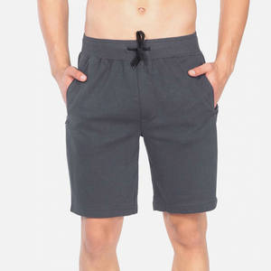 Shorts pour hommes sur mesure, nouveau style, couleur unie, fabriqués au Pakistan, en vente. - Product Image 1