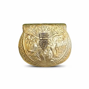 Bolso de mano artesanal de metal antiguo God Grace Craft con grabado floral, dorado, estilo vintage, para fiesta nupcial - Product Image 3