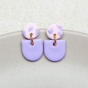 Handmade Designer <b>Resin</b> <b>Earrings</b> Luxury Finish Artistic Craftsmanship Modern Fashion Styling Durable Crystal Fashion Accessories - Product Image 4