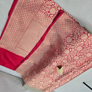 Sari de seda tejido a mano por el diseñador Zari para mujeres - Product Image 1