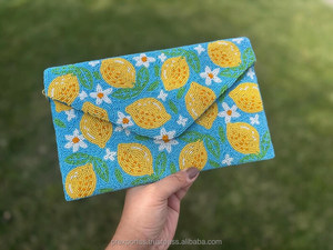 Sac à main en satin brodé de fruits de citron fait à la main avec des perles Sac à main de créateur Sac de soirée de luxe Mariage Personnalisé Doux de haute qualité - Product Image 2