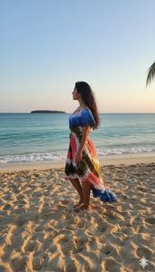 Robe Midi Asymétrique Épaule Dénudée Femme, Style Bohème à Volants, pour Plage et Vacances d'Été, en Coton Lavable, Rouge et Bleu - Product Image 5