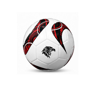 Balón de Fútbol de Tamaño Personalizado, Material Duradero, Mejor Diseño, para Uso Deportivo al Aire Libre, para Entrenamiento, Precio Económico para Venta en Línea - Product Image 1