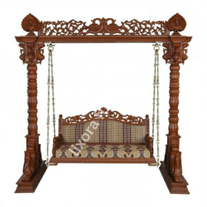 Columpio Colgante de Madera Maciza Hecho a Mano de Lujo con Respaldo de Ratán, Jhoola Interior Moderna y Minimalista - Product Image 6