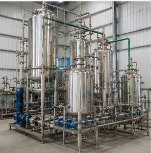 Installation motorisée de haute qualité pour l'extraction de citronnelle avec réservoir de macération et système de trempage - Product Image 6