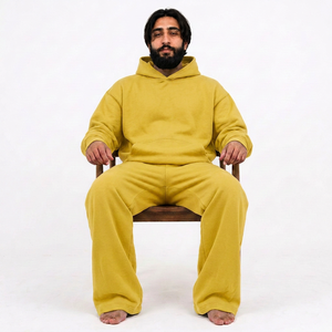 Ensemble survêtement personnalisé pour marques de mode masculine, avec ensemble de sweats à capuche streetwear en gros et ensemble de sweats à capuche oversize en gros - Product Image 3