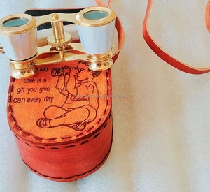 Binocular de cristal de ópera de nácar de latón marino hecho a mano con caja de cuero grabada decorativa para regalo para seres queridos. - Product Image 3