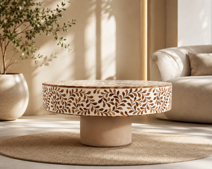 Table basse ronde en rotin tressé avec incrustation de nacre, table centrale contemporaine pour salon, design personnalisé - Product Image 2