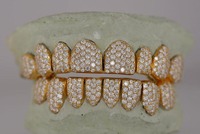 Grillz de Moissanita de Calidad Premium, Hechos a Medida, con Brillo Intenso y Diseño Seguro, Disponibles al Mejor Precio del Mercado