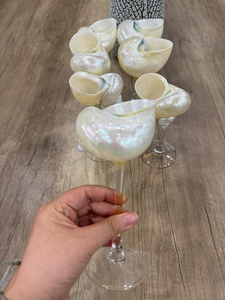Copa de Vino Hecha a Mano con Conchas Marinas, Vajilla de Conchas Naturales del Océano para Bodas, Eventos, Restaurantes y Resorts - Product Image 5