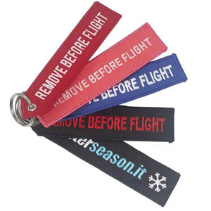 Porte-clés brodé de qualité export, tissu de haute qualité avec broderie de logo personnalisé, design sur mesure pour souvenirs - Product Image 4