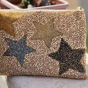 Bolso Casual de Lujo Hecho a Mano en India, Surtido de Cuentas de Vidrio Multicolor, Bolso Artesanal Local Duradero, Bolsos Promocionales - Product Image 4