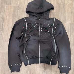 Sweat à capuche court pour homme, streetwear personnalisé de haute qualité, avec strass, fermeture éclair 3 voies, effet délavé soleil - Product Image 1