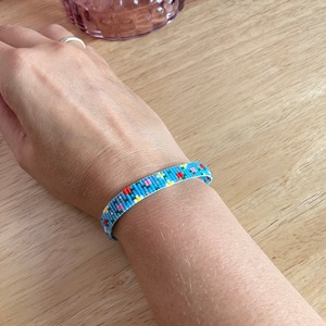 Bracelet perlé poli par des experts, bracelet perlé artisanal de qualité supérieure, bracelet perlé couleur unie, utilisation en gros pour usine sur mesure - Product Image 6
