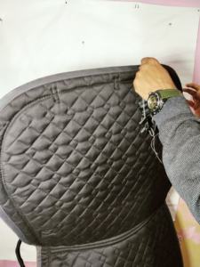 Almohadilla de sillín negra con diseño Zigzag, sillín de doma de caballo - Product Image 6