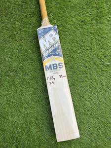 ไม้คริกเก็ต MB Malik MBS Big Hitter Edition ทำจากไม้ Willow ของอังกฤษ น้ำหนักเบา ทนทาน ผลิตด้วยมือ สำหรับการแข่งขัน พร้อมปลอกไม้คริกเก็ต หนา 40 มม. - Product Image 3