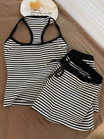 Ensemble deux pièces rayé noir et blanc pour femme, débardeur découpé et short à cordon, tenue décontractée sportive et de détente, vente en gros personnalisée