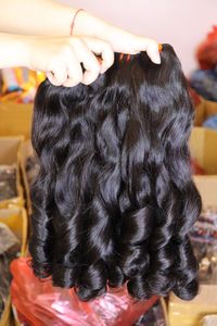 Extensions de cheveux humains bouclés super doublement étirées 100% à partir de cheveux bruts vietnamiens brillants et soyeux - Product Image 2