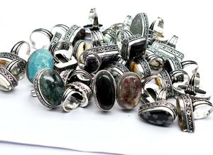 Lot de bagues tendance plaquées argent antique, vente chaude, pas cher, style punk, ensemble de bagues cœur plaquées argent antique, bagues vintage pique, cadeau amusant - Product Image 4