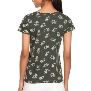 T-shirts élégants en sublimation pour femmes, avec tissu léger et respirant, idéaux pour l'été, les occasions décontractées et l'entraînement, taille OEM. - Product Image 5