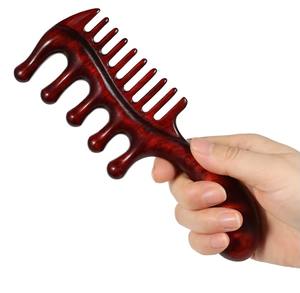 Peine de masaje meridiano de mango largo extendido, diseño de dientes anchos, hecho a mano, de sándalo púrpura, profesional para salón y hogar - Product Image 3