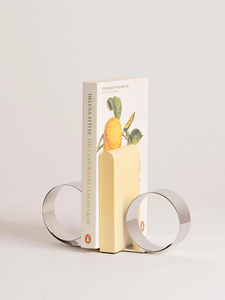 Sujetalibros Contemporáneos de Aluminio para Oficina y Hogar que Combinan Funcionalidad con un Estilo Decorativo Tradicional, Decoración para Bodas - Product Image 2