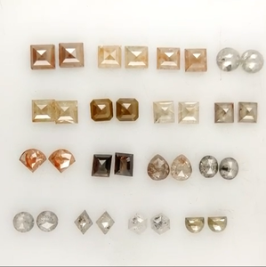 RCK Global Paire assortie de quartz naturel brut extraits de la terre, motifs sel et poivre, coupes mixtes, coupe rose, vente en gros - Product Image 2