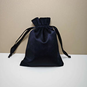 Custom Luxury <b>Black</b> Thick Silk Satin <b>Bag</b> for Hair Extension Drawstring Dust With Logo Printing Satin Pouch - Product Image 2