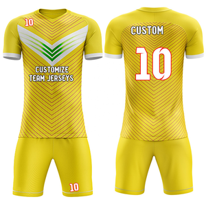 Uniformes de football OEM en tissu polyester léger pour adultes, ensemble complet de maillots et shorts de football, chemises d'entraînement - Product Image 5