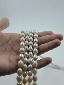 Perlas de Arroz Naturales de Agua Dulce, Perlas Sueltas Ovaladas Sujni Moti Blancas Genuinas para la Fabricación de Joyas al por Mayor - Product Image 1