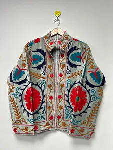 Veste élégante en velours gris brodée Suzani avec motif floral, col montant, manches longues, ouverture devant, vêtements d'extérieur pour femmes, automne - Product Image 5