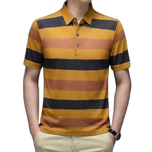 เสื้อเชิ้ตแขนสั้นผู้ชาย ผ้าโพลีเอสเตอร์ระบายอากาศได้ดี พิมพ์ลายดิจิตอล ทรงลำลอง สีกรมท่า สีฟ้าอ่อน สีขาว - Product Image 1