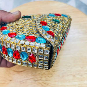 Bolso de mano de lujo de diseñador, hecho a mano, con diseño de mosaico, para noche, boda, regalo, con detalles metálicos, para mujer, estilo moderno. - Product Image 2