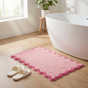 Wholesale Hot Selling Pink Scalloped Bath Mat Ultra Soft Plush Non-Slip Bathroom Rug with Decorative Scallop <b>Edge</b> For Bathroom - Product Image 1