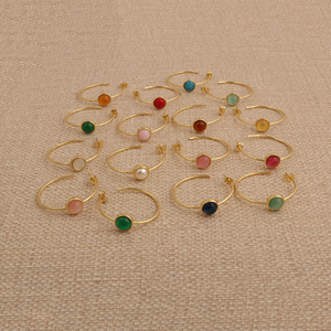 Pendientes de Aro Abierto Iolite - Aros Chapados en Oro Hechos a Mano - Joyería Boho Minimalista de Latón Antideslustre - Regalo para Mujer - Product Image 6