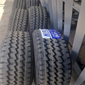 Pneus de camion durables 315/80R22.5, transport lourd, pneus de qualité supérieure, livraison rapide, achetez maintenant, offres en gros disponibles - Product Image 1