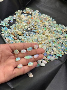 โอปอลเอธิโอเปียสีขาวธรรมชาติทรงคาโบชอง พลอยหลวมทรงรีขัดเงา สำหรับทำเครื่องประดับ รับรองโดยบุคคลที่สาม น้ำหนัก 2-3 กะรัต - Product Image 4