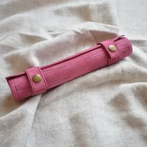 Jeu de backgammon en cuir véritable fait main avec logo personnalisé de haute qualité, design durable, meilleurs prix et faible MOQ - Product Image 5