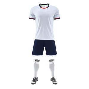 Ensembles d'uniformes de football de haute qualité, best-sellers, légers pour l'été, 100% polyester, séchage rapide, respirants, écologiques pour hommes adultes - Product Image 3